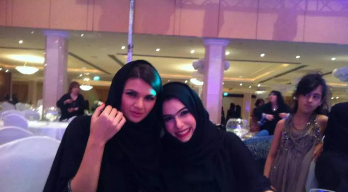 Iubitul Ramonei Gabor are două neveste în Dubai?