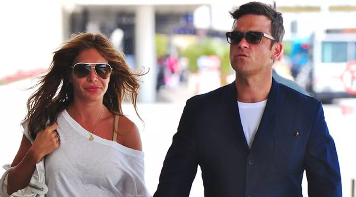 Tăticul Robbie Williams: ”Voi angaja o bonă ca să fie toată lumea fericită”