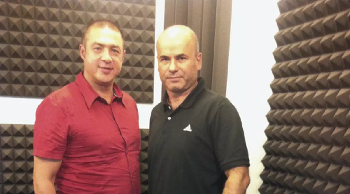 Rudel Obreja: "Sunt naţionalist! De 1 Decembrie arborez steagul naţional în faţa casei"