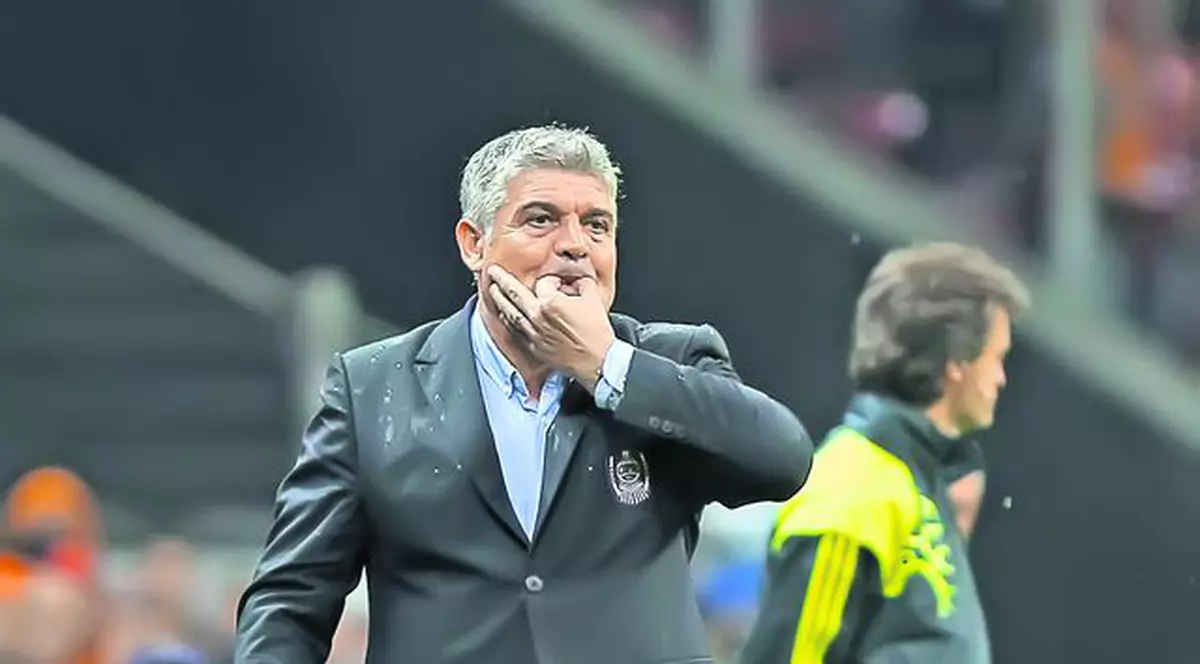 Meciul cu Galatasaray de la Istanbul a fost ultimul pentru Ioan Andone ca antrenor al lui CFR Cluj.«Ando» e istorie