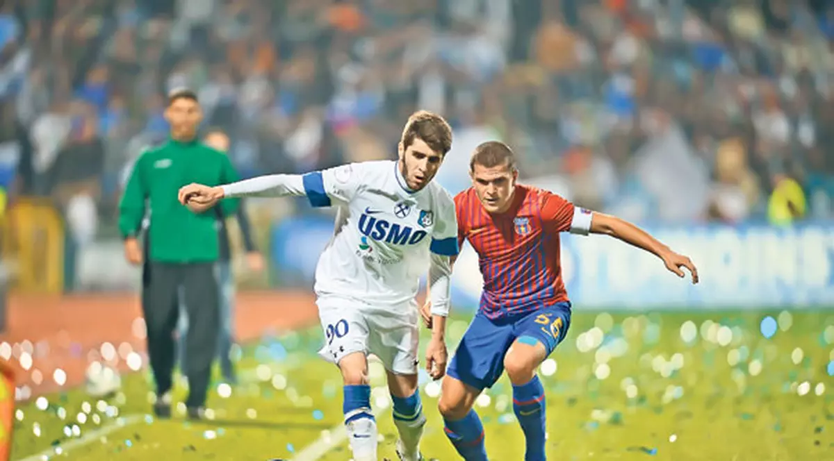 Au pierdut câte 10.000 € | Remiza cu Pandurii a făcut gaură în buzunarele steliştilor