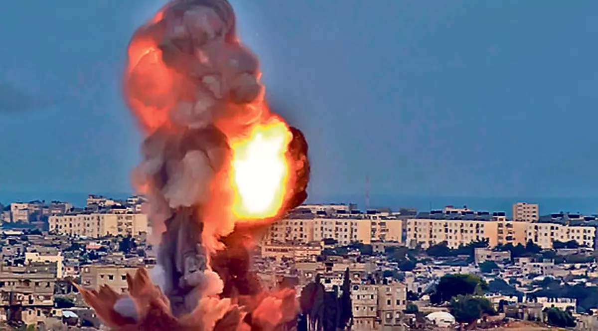 Zeci de morţi în conflictul din Fâşia Gaza