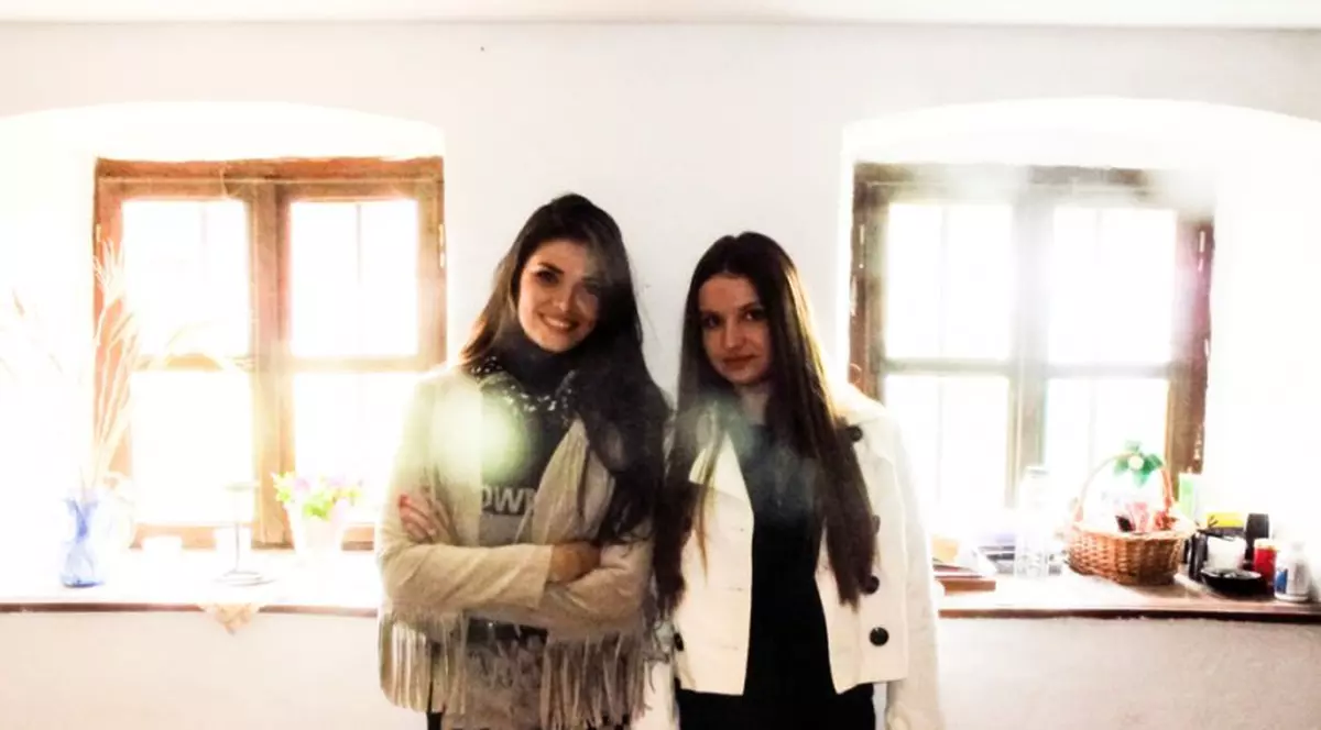 Iată cât de frumoasă este sora Alinei Puşcaş! FOTO
