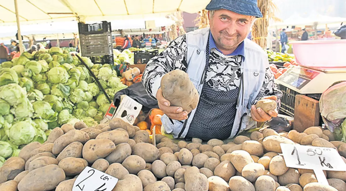 Cartoful ne scumpeşte iar postul