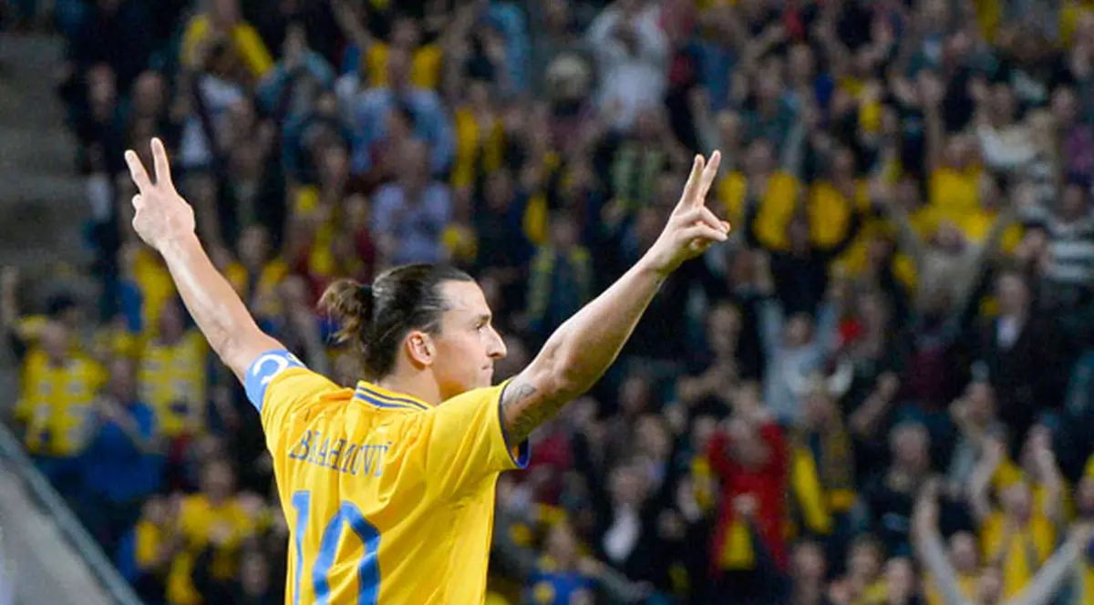 Ibra, golul secolului | Zlatan Ibrahimovici a dat toate golurile Suediei contra Angliei, scor 4-2, ultimul dintre ele fiind fenomenal | VIDEO
