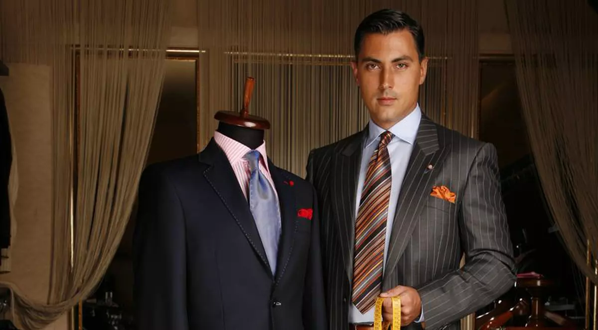 Alexandru Ciucu a conceput Decalogul vestimentar al oamenilor de afaceri. Vezi care sunt cele 10 porunci!