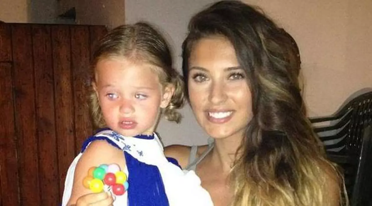 Antonia s-a DESPĂRȚIT de SOȚUL EI! BOMBA care a stârnit REACȚII pe Facebook