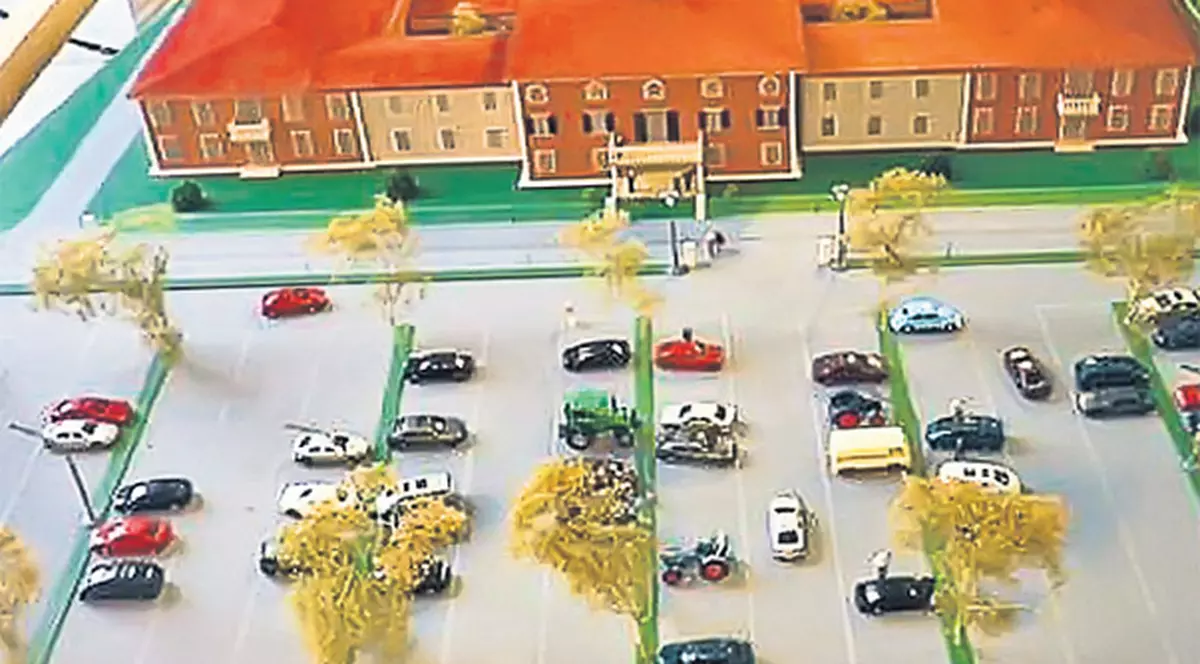 Cel mai mare bordel din Europa angajează prostituate