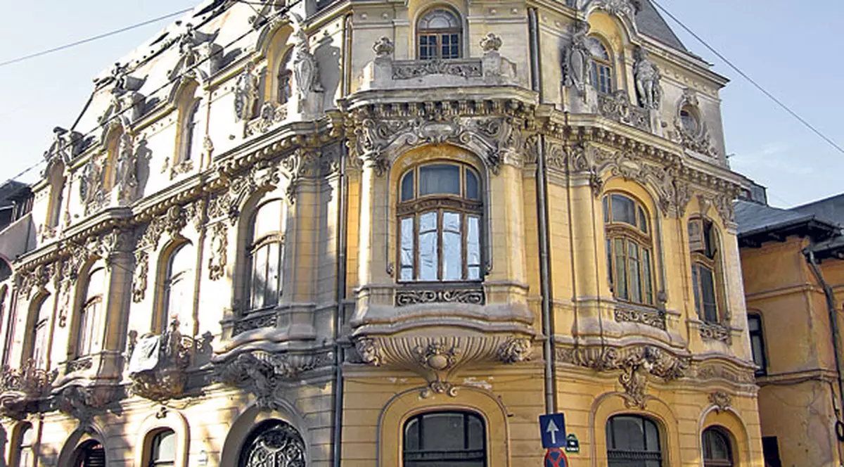 Se vinde casa în care a locuit Miţa Biciclista | Acest imobil, construit în centrul Capitalei în 1910, costă 3,5 milioane de euro