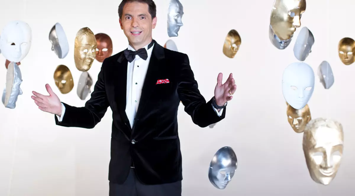 Vezi despre ce CELEBRITATE de RENUME MONDIAL, de origine ROMÂNĂ, ar vrea Dan Negru să se vorbească de 1 Decembrie!