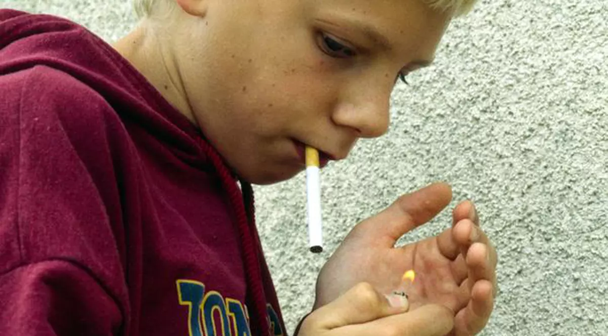 Organizația Mondială a Sănătății cere SCUMPIREA TUTUNULUI!