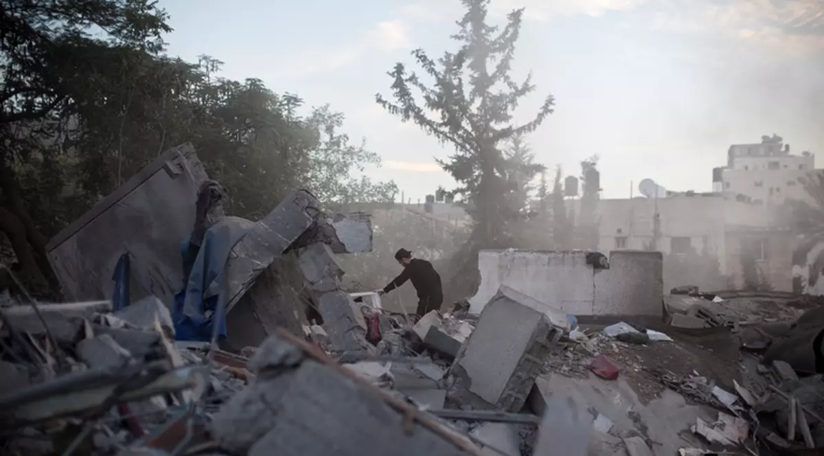 38 de români, evacuați din Fâșia Gaza