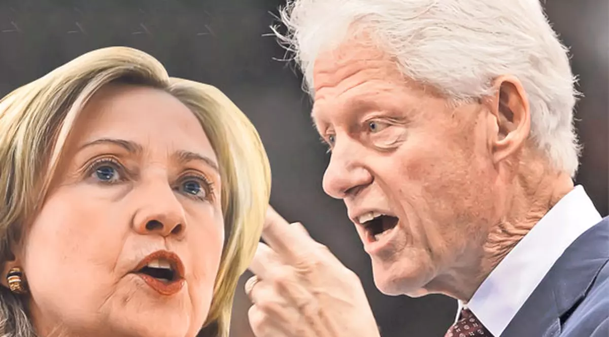 Epuizat de boală, Bill Clinton, fostul lider al SUA, o imploră pe Hillary, soţia lui, să fie lângă el: «Nu mă părăsi înainte de moarte!»