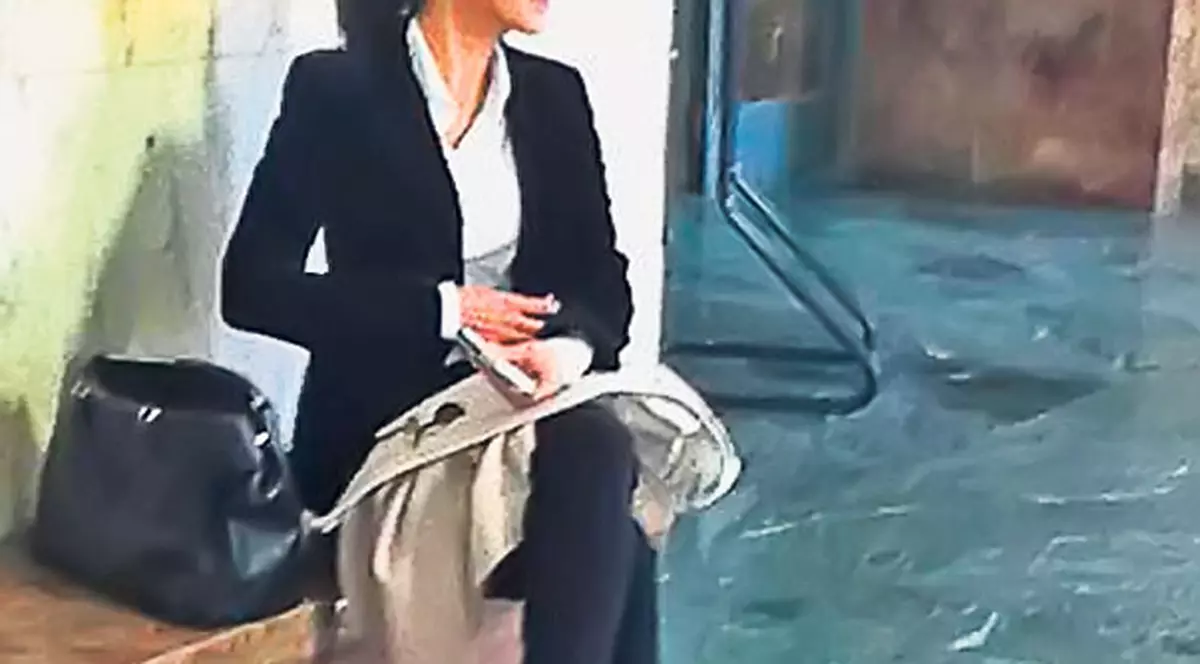 Ioana Vişan ia încă bani de la Berlusconi