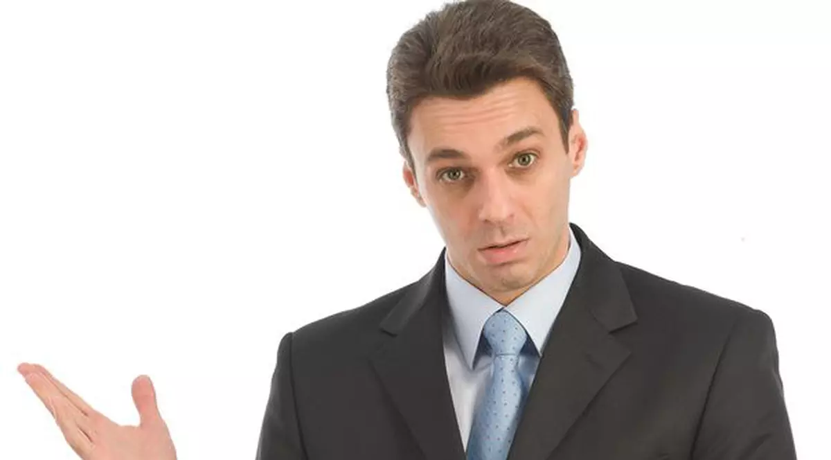 Ce crede Mircea Badea despre cărți: "Dacă CITEȘTI foarte MULT, ești TÂMPIT"