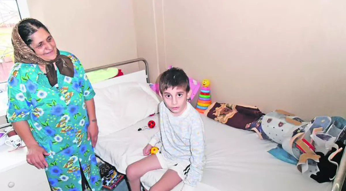 Ştefan a ieşit din starea comatoasă