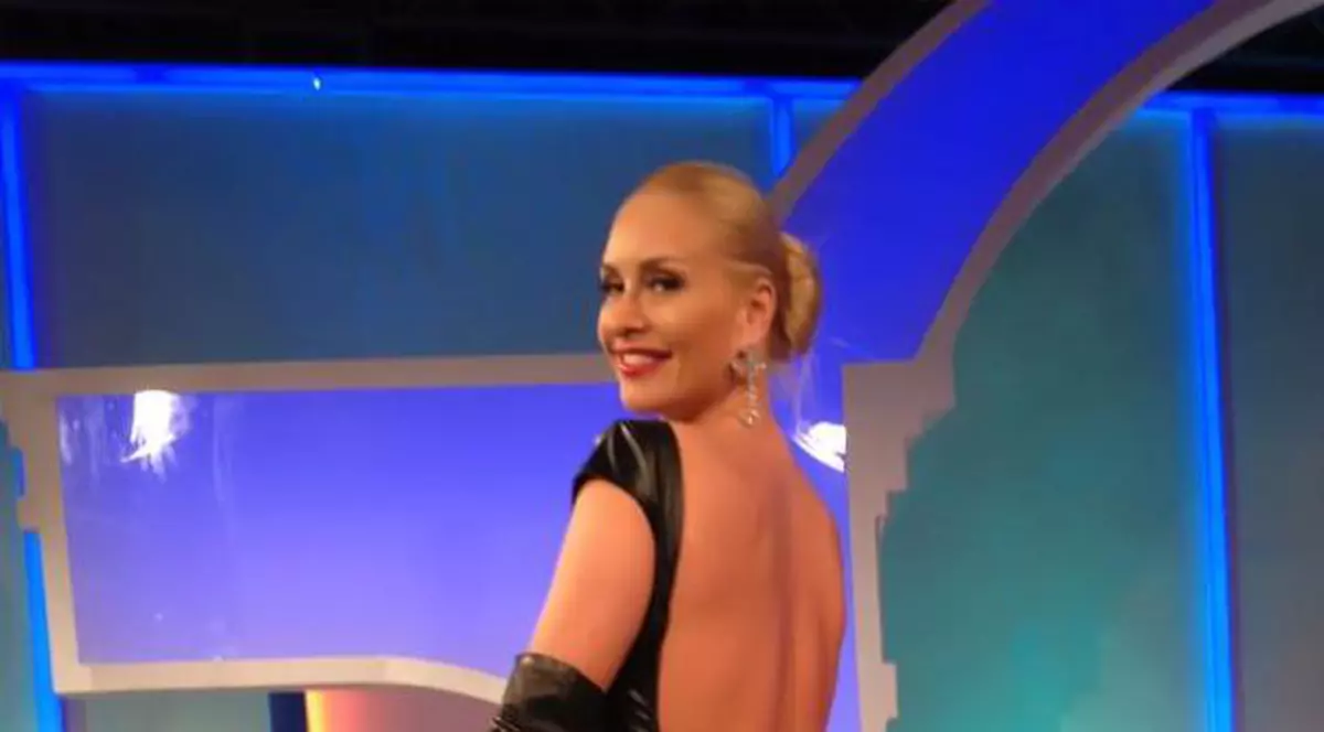 Vica Blochina primeşte DECLARAŢII FIERBINŢI în fiecare seară!