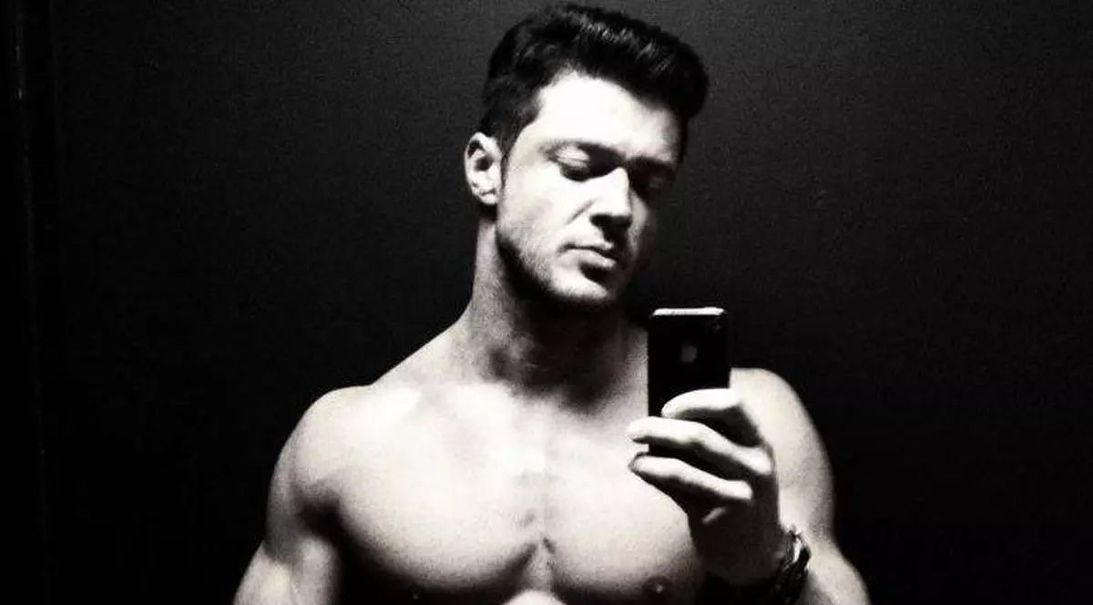 Victor Slav, mesaj pe Facebook înainte de anunțul despărțirii de Anda Adam! Vezi cum se încurajează singur!