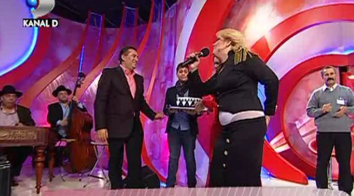 Viorica din Clejani: "Eu port burtieră cu mânecuţă să nu răceasc la ovare"