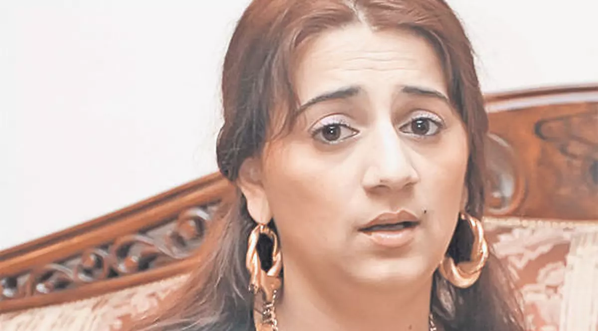 Vrăjitoarea Vanessa, nerăbdătoare să dea ochii cu Oana Zăvoranu