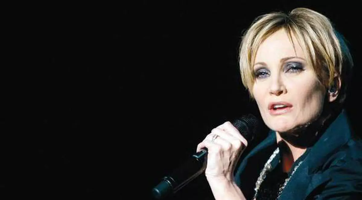 Patricia Kaas, fosta amantă a milionarului Remus Truică, revine în Bucureşti