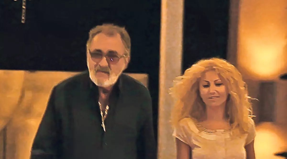 Anamaria Ferentz este sinceră atunci când vine vorba de cel cu care ar alege să-şi împartă viaţa: «Ion Ţiriac este bărbatul ideal» / EXCLUSIV