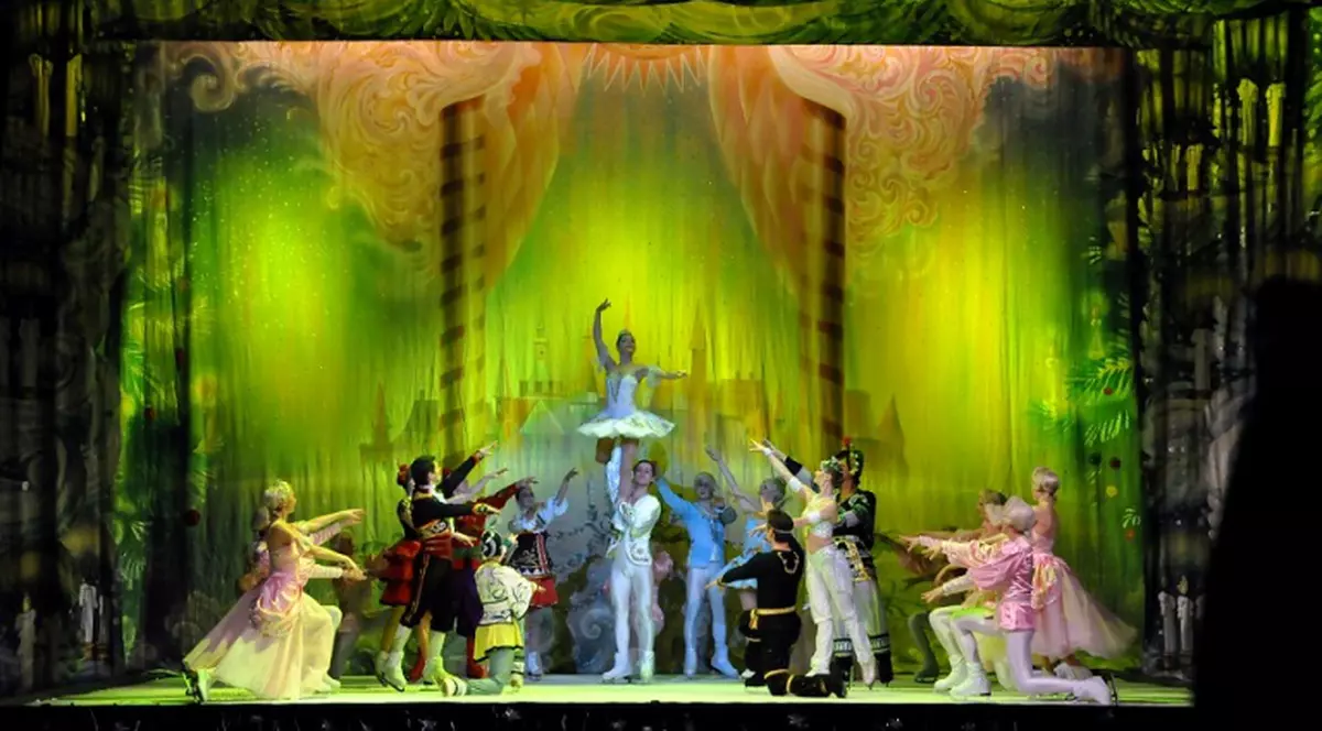 Megashow pe gheata: cea mai cunoscută trupă de balet revine în România