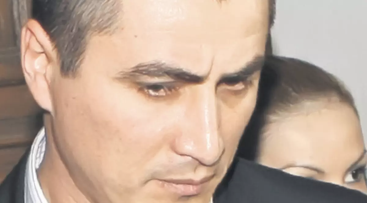 Cioacă răspundea la telefon şi primea petiţii. În ultimi cinci ani, soţul Elodiei Ghinescu, avocata dispărută, a fost poliţist... la «munca de jos».