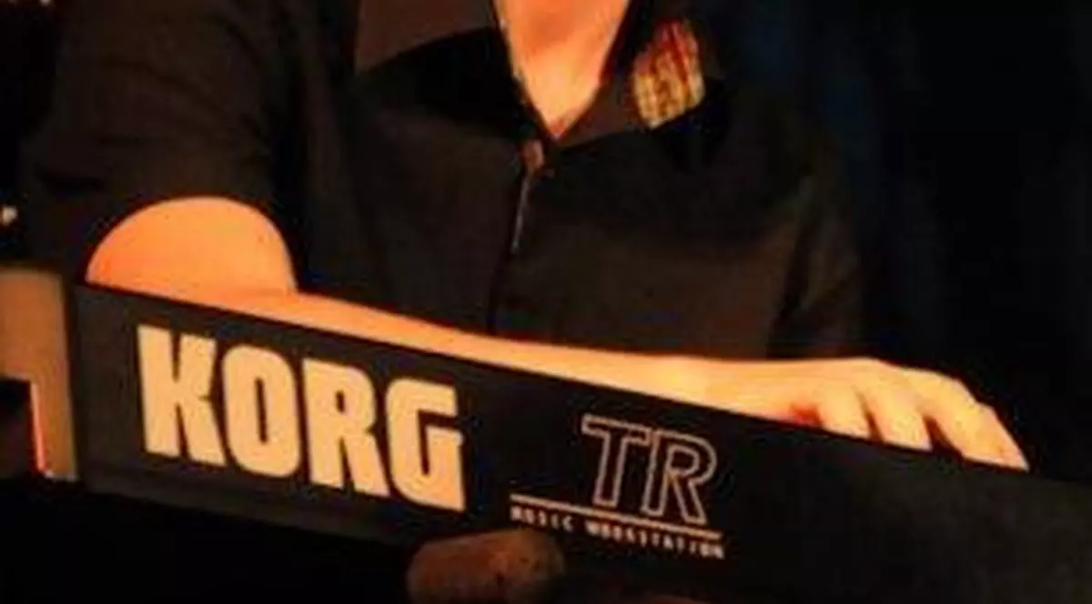 Adrian Cristescu este noul clăpar al trupei Voltaj 