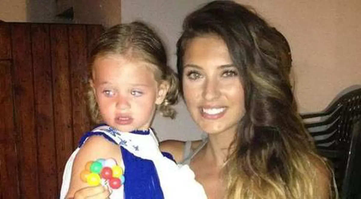 Antonia: "Să fie clar, nu mi-am ABANDONAT copilul!"