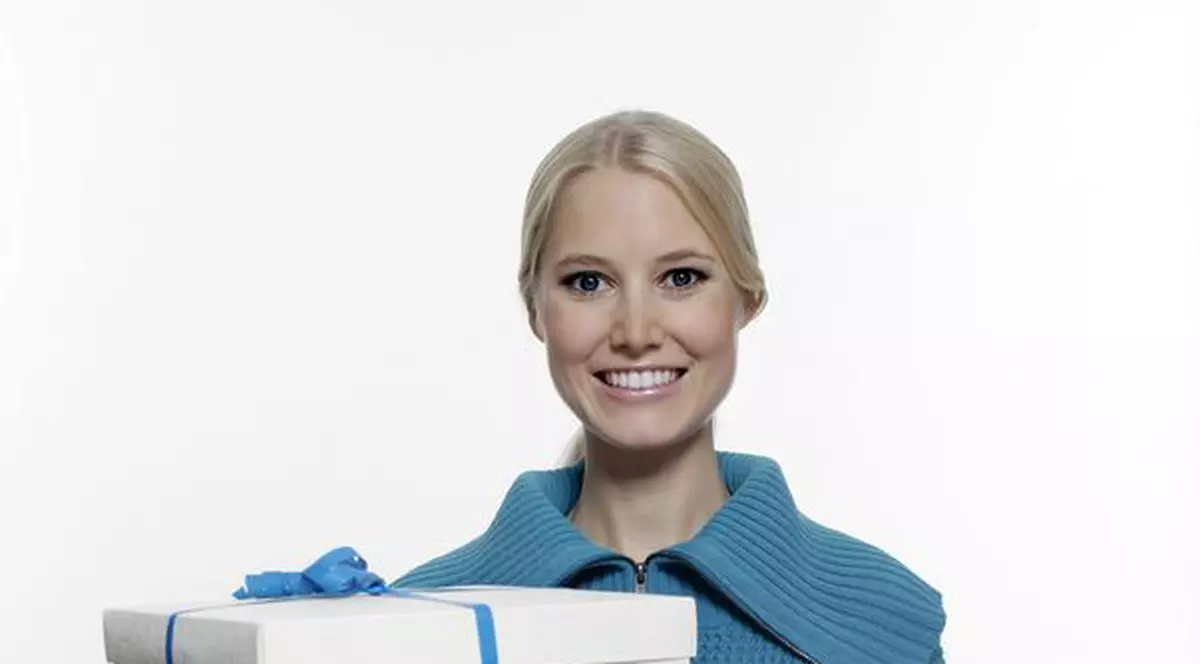 Blondele, cele mai CHELTUITOARE femei