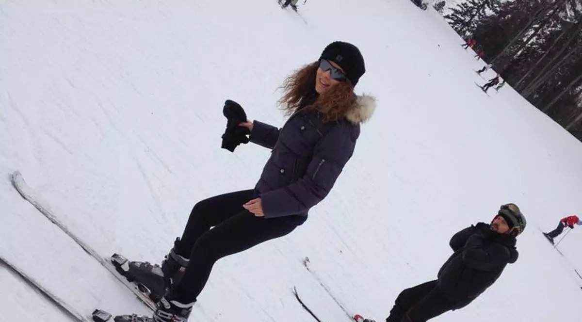 Carmen Brumă ia LECȚII de schi
