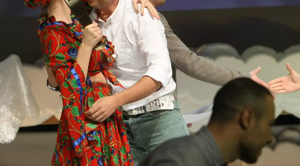 Cătălin Măruță, premiat pentru emisiunea "Happy Hour": "Am cea mai tare echipă! Vă iubesc!"