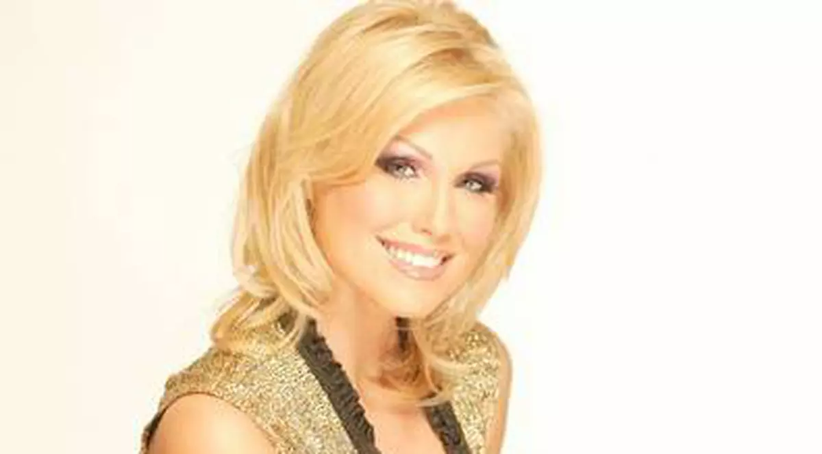 Cristina Rus: "Am superstiţii nevinovate. Port mereu lenjerie roşie de Revelion"