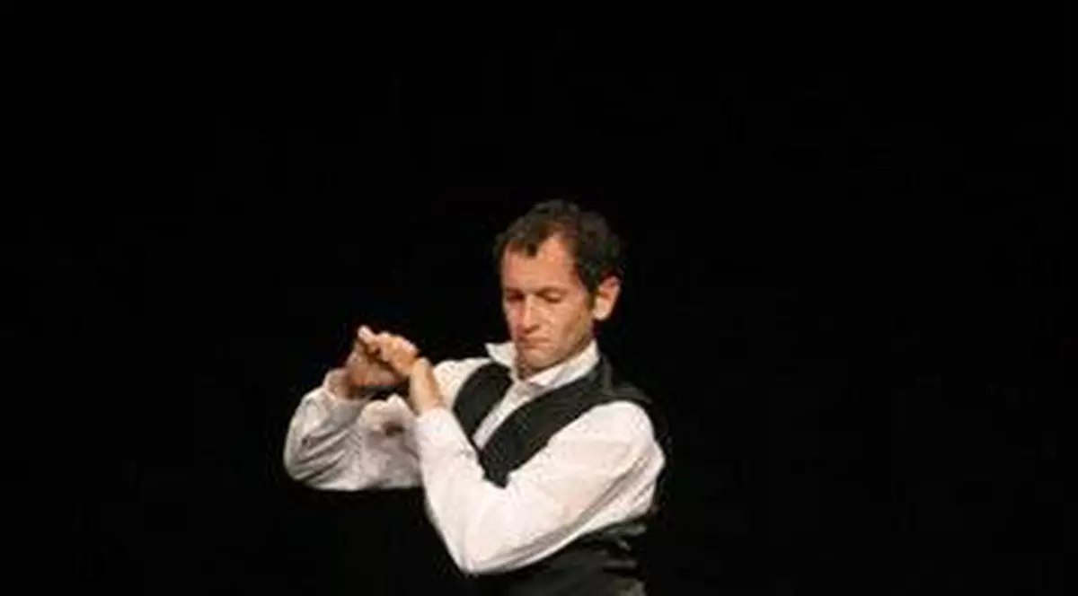 Dan Puric: "Ni s-a setat în creier să ne fie rușine de condiția de români"