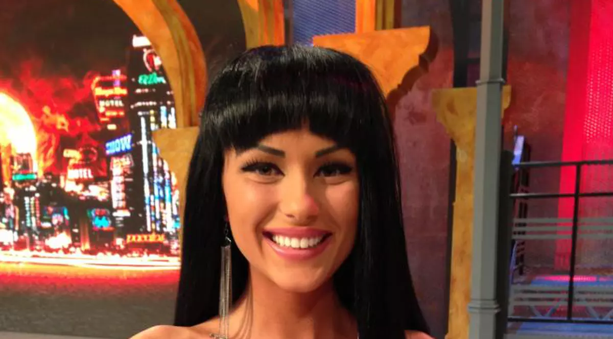 Daniela Crudu şi POZA CARE A SCANDALIZAT INTERNETUL! A apărut FĂRĂ SUTIEN, dar fanii au strigat: "Doamne fereşte, E BOLNAVĂ CUMVA?" | FOTO ÎN ARTICOL 