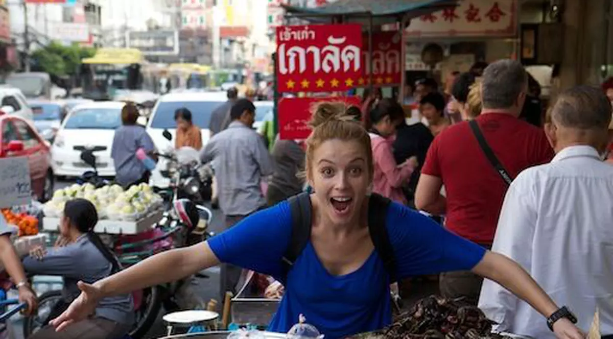 Diana Dumitrescu trăiește "Experiența Bangkok". Uite cum se distrează în vacanță! | FOTO