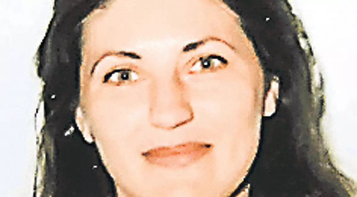 Mama poliţistului Cristian Cioacă: "Unde-o fi nemernica aia de Elodia?" | FOTO