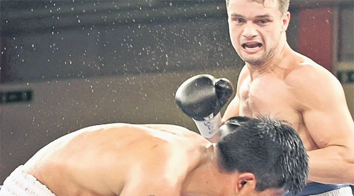 Boxerul JoJo Dan revine în ring joi, contra dominicanului Franklin Gonzalez