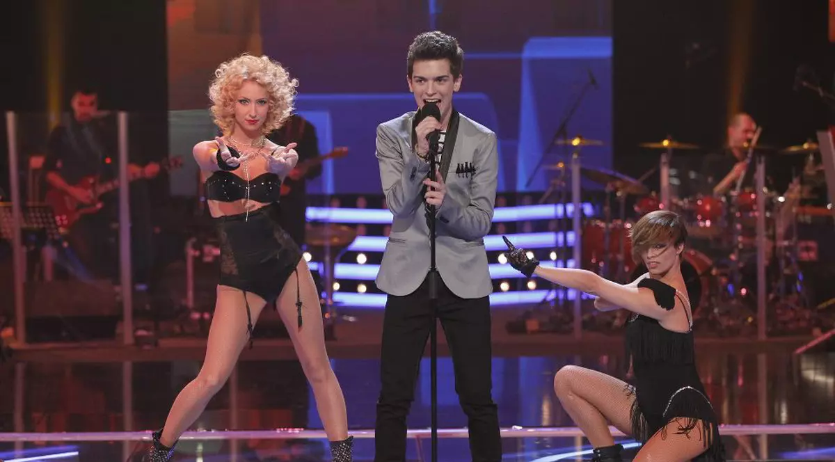 ”AI ARS-O GOLĂNEȘTE și ai fost DEZVIRGINAT în direct”! Vezi ce a făcut un concurent de-al lui Brenciu la ”Vocea României”!