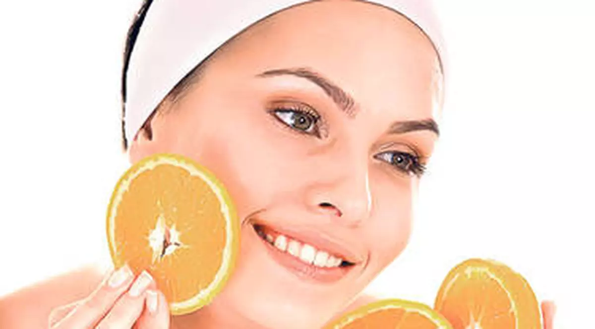 Măşti pentru strălucirea tenului 