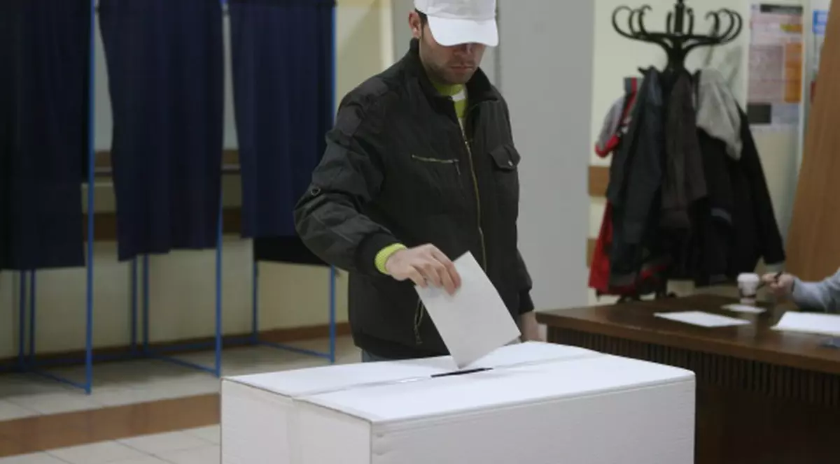 REZULTATE alegeri parlamentare 2012 | USL şi PDL prezintă SITUAŢII diferite! Care crezi că are dreptate??