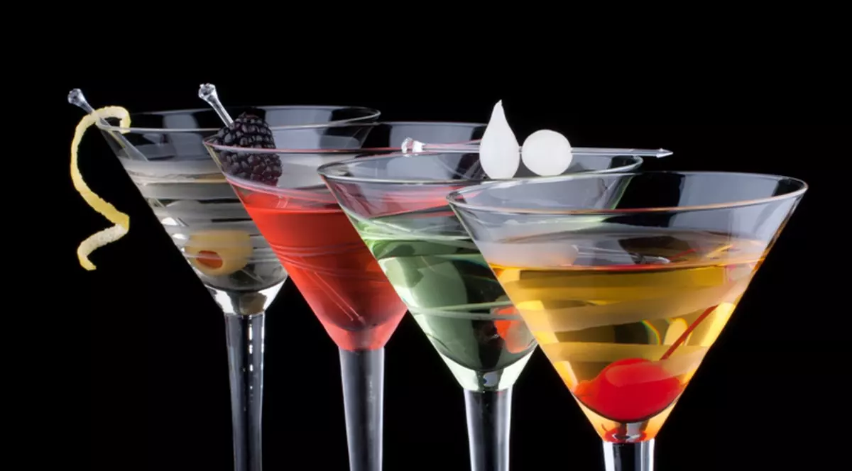 10 cocktail-uri pentru seara de Revelion