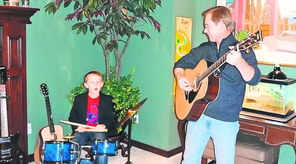 Uite cine-i cântă Nadiei!