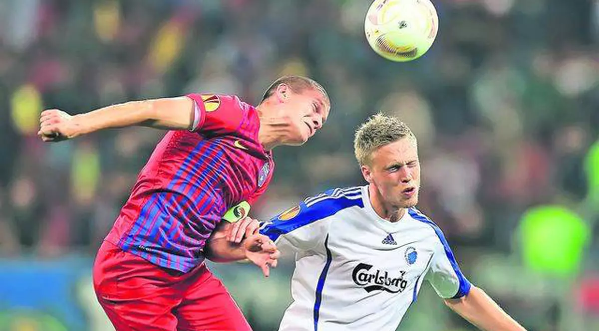FC Copenhaga - Steaua, echipele de start
