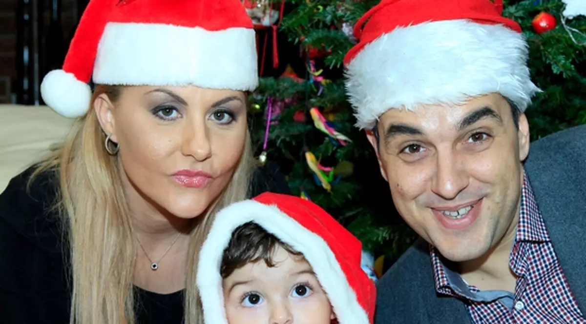 Cum a venit MOŞ CRĂCIUN la Teddy, fiul Oanei Turcu şi al lui Cristi Brancu