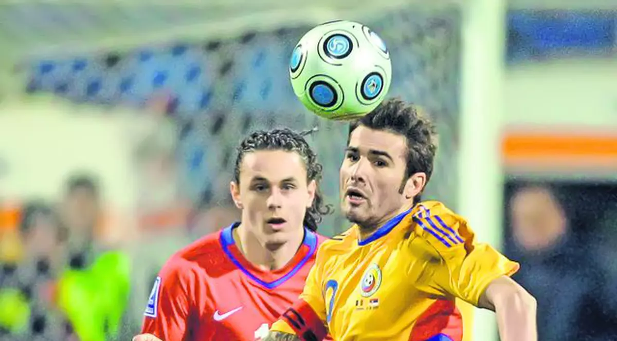 Adrian Mutu împlineşte astăzi 34 de ani şi cea mai arzătoare dorinţă a lui e să se califice cu naţionala României la Mondialul din Brazilia 2014: «Să batem Ungaria!»