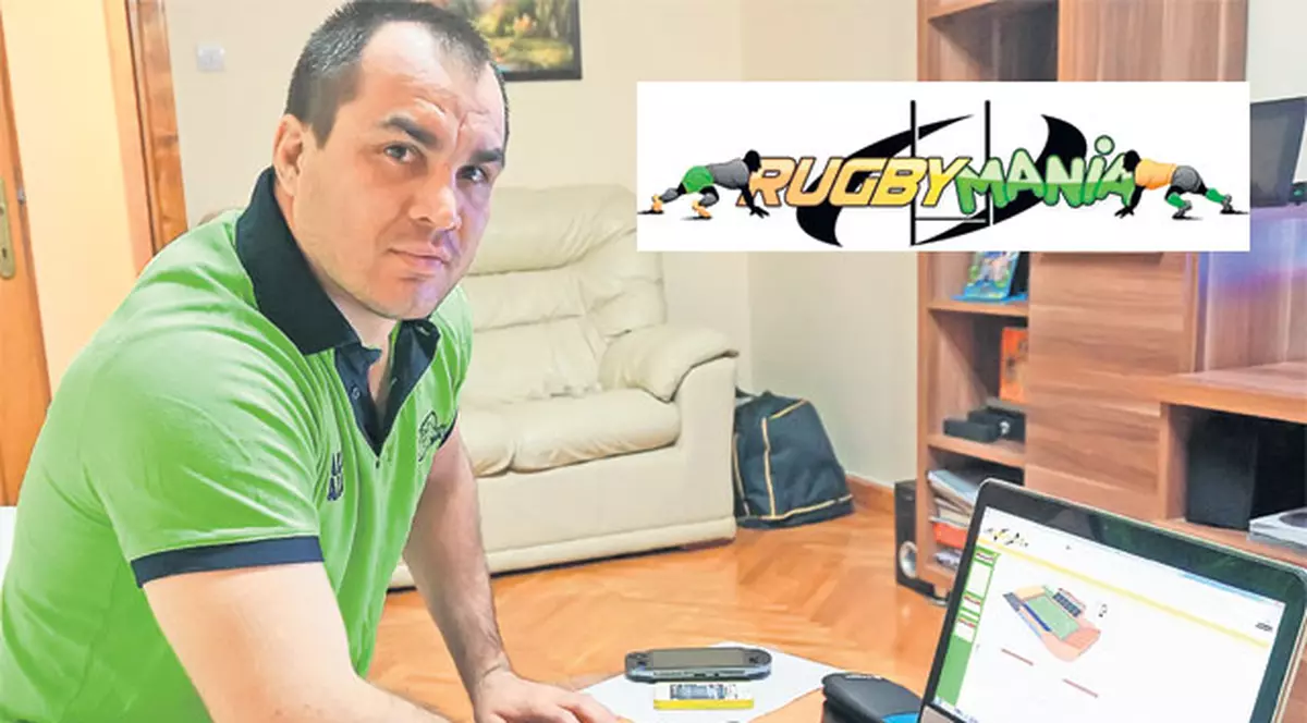 Suntem «regi» la rugby pe computer