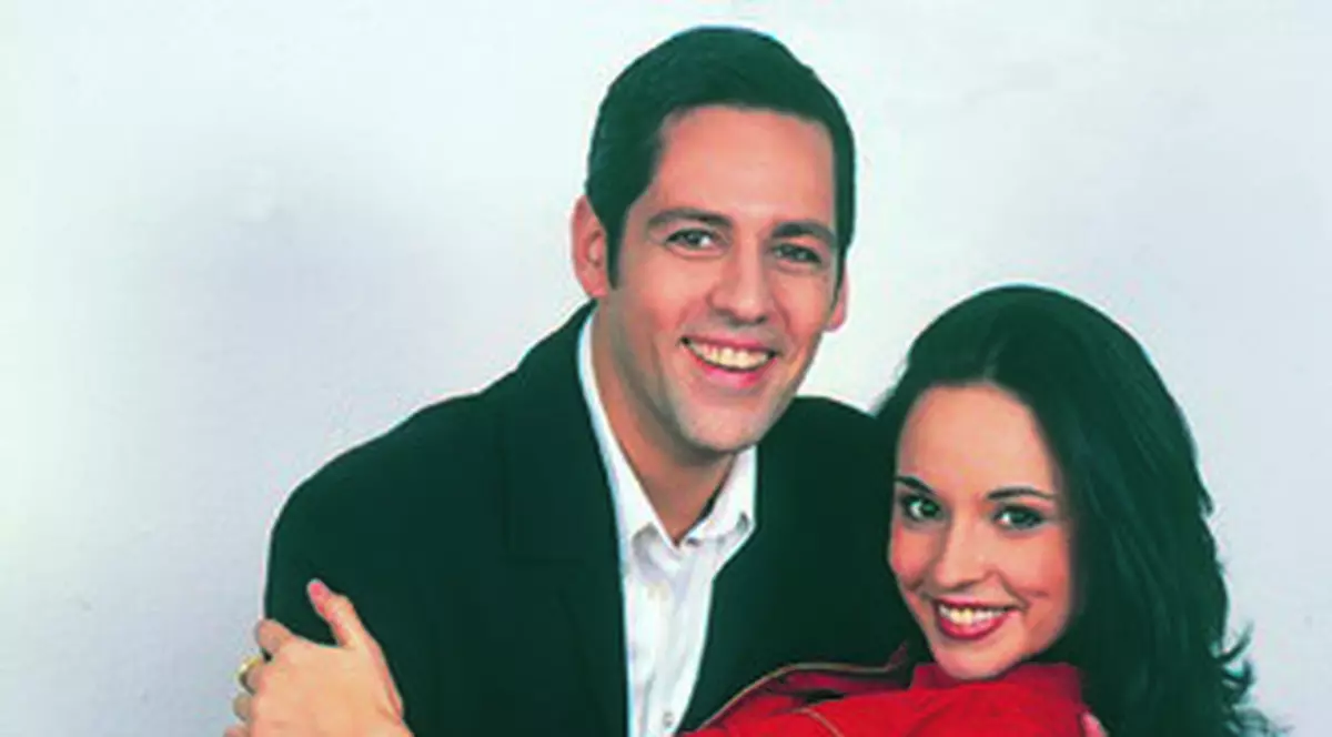 S-au iubit TIMP DE OPT ANI! Vezi cât de FERICIŢI au fost Ştefan Bănică Jr. şi Andreea Marin!