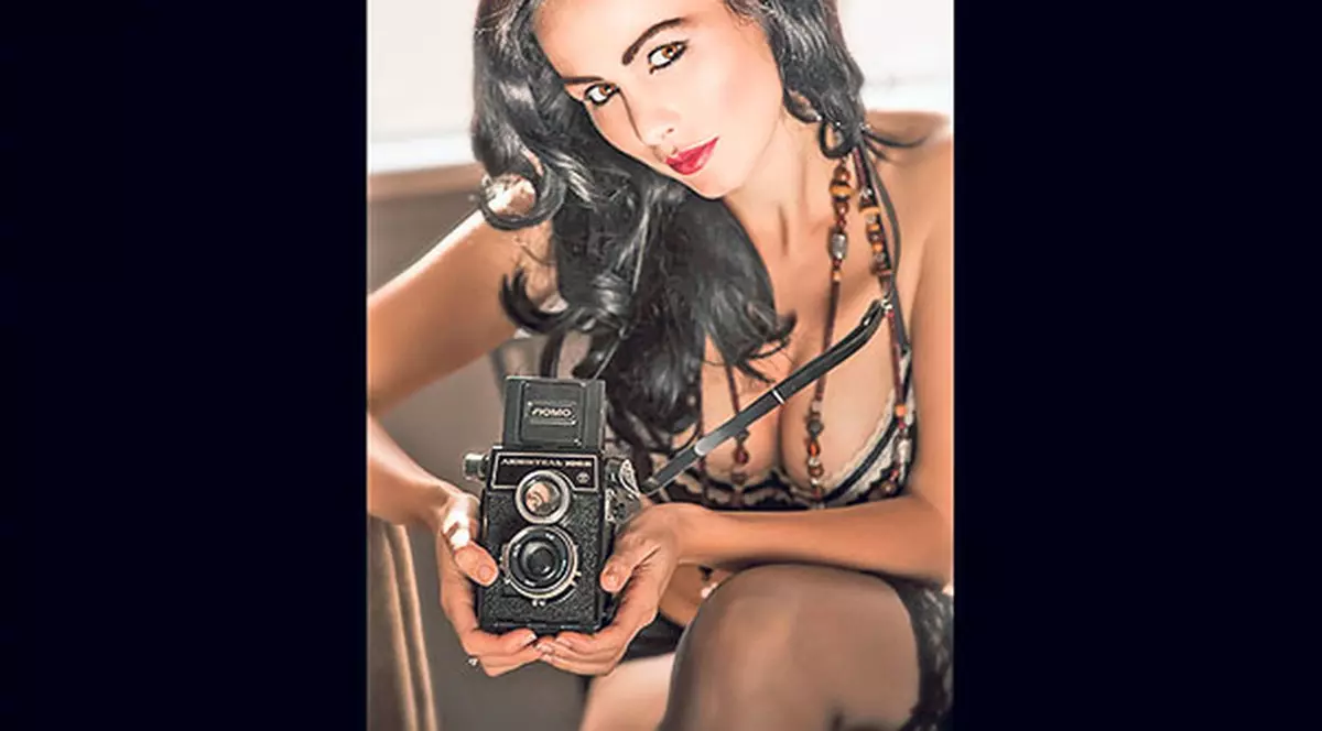 Încă o româncă face furori la Hollywood! Marlene Manes, din Piteşti, a jucat alături de Leonardo DiCaprio, Sean Penn, Ryan Gosling şi Nick Nolte